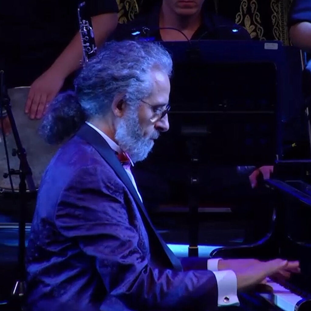 Tyre International Festival in 2017 is about producing a tribute to the city Sour as a contribution to the anchored city in history.