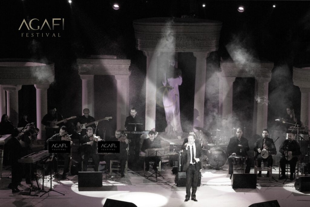 Marwan Khoury captivates the audience at Agafi Festival The Lebanese composer, renowned singer and TV star, Marwan Khoury performed a fabulous night at Agafi Festival 2010 in the Cultural Arabic Center in Latakia city.